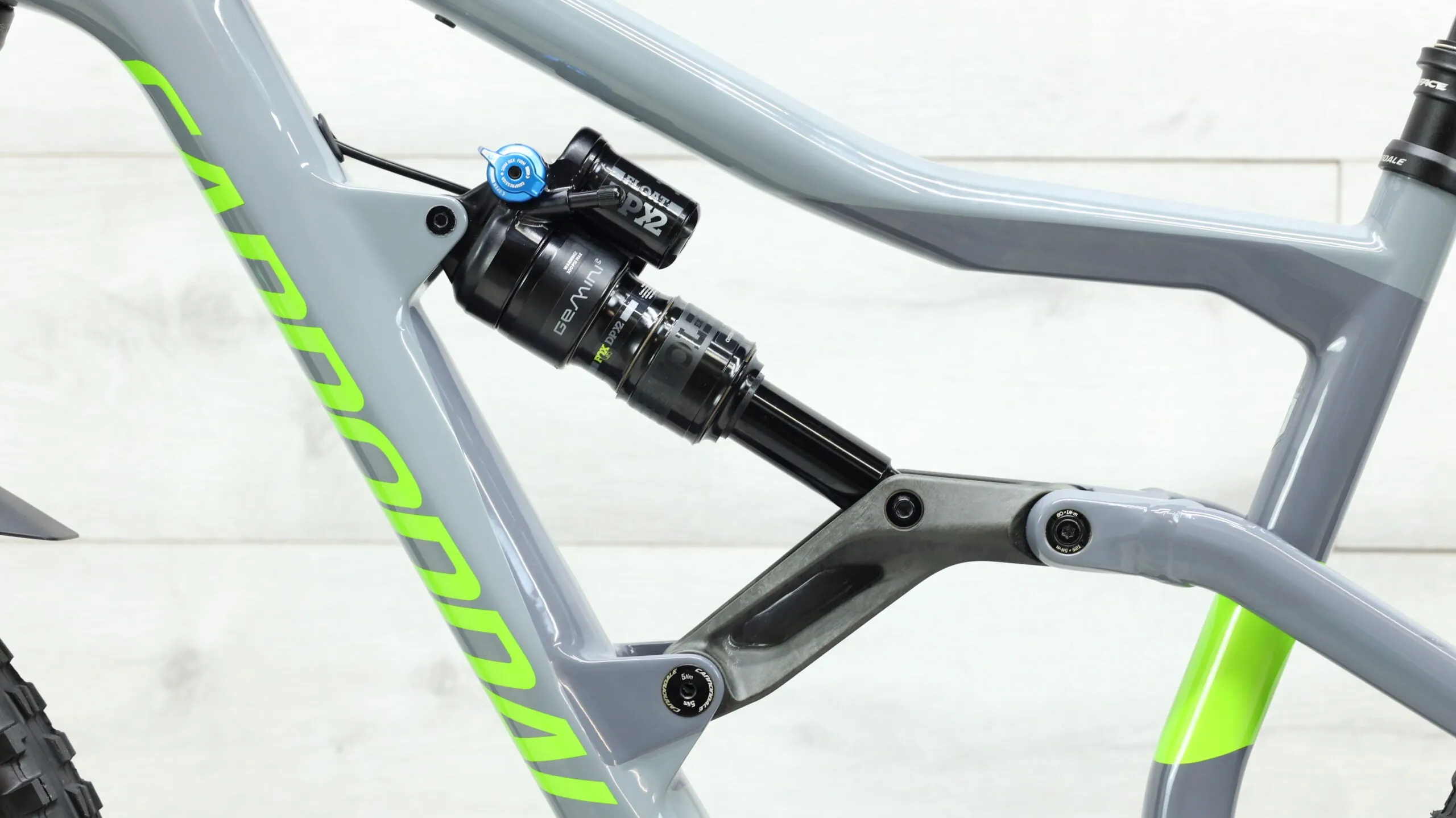 2018 Cannondale Trigger Carbon 2  Mountain Bike - Medium